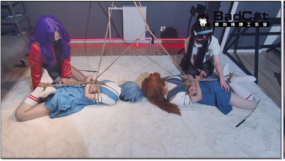 BADC031-BadCat 诚意满满的剧情大作 作室全员出镜 妙妙X咲希X依依X雪碧 EVA系列