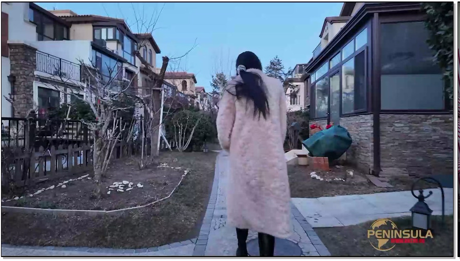 BDSY1977-半岛束艺 佟司 这竟然是她第一次户外散步