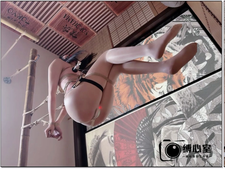 FXS102-缚心室 172肉丝小白领的后手直臂吊缚，郊狼+啵啵贝秒C神器，修长美腿不停地挣扎