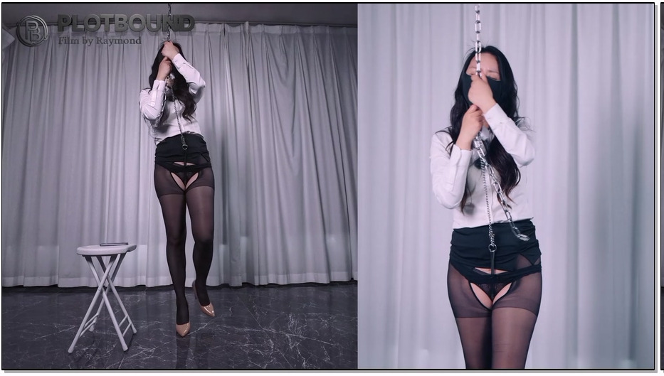 RAYM115-Raymond 不认真拍戏的惩罚：金属Y钩钩住身体，用定时锁锁在铁链上+13cm放红豆的高