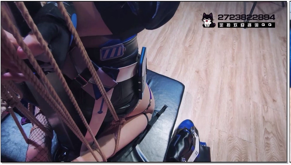SYSA273-BadCat 【妙妙X多比】【银狼COS】【铁柱上的捆绑挣扎】【丝袜蒙眼 口球堵嘴】