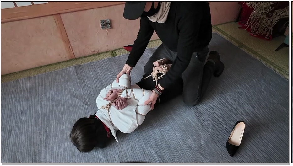 YSSA662-一绳所爱 张焕焕极限五花 绳奴张焕焕,极限五花紧缚,绳虐,打耳光,SP,鞭打